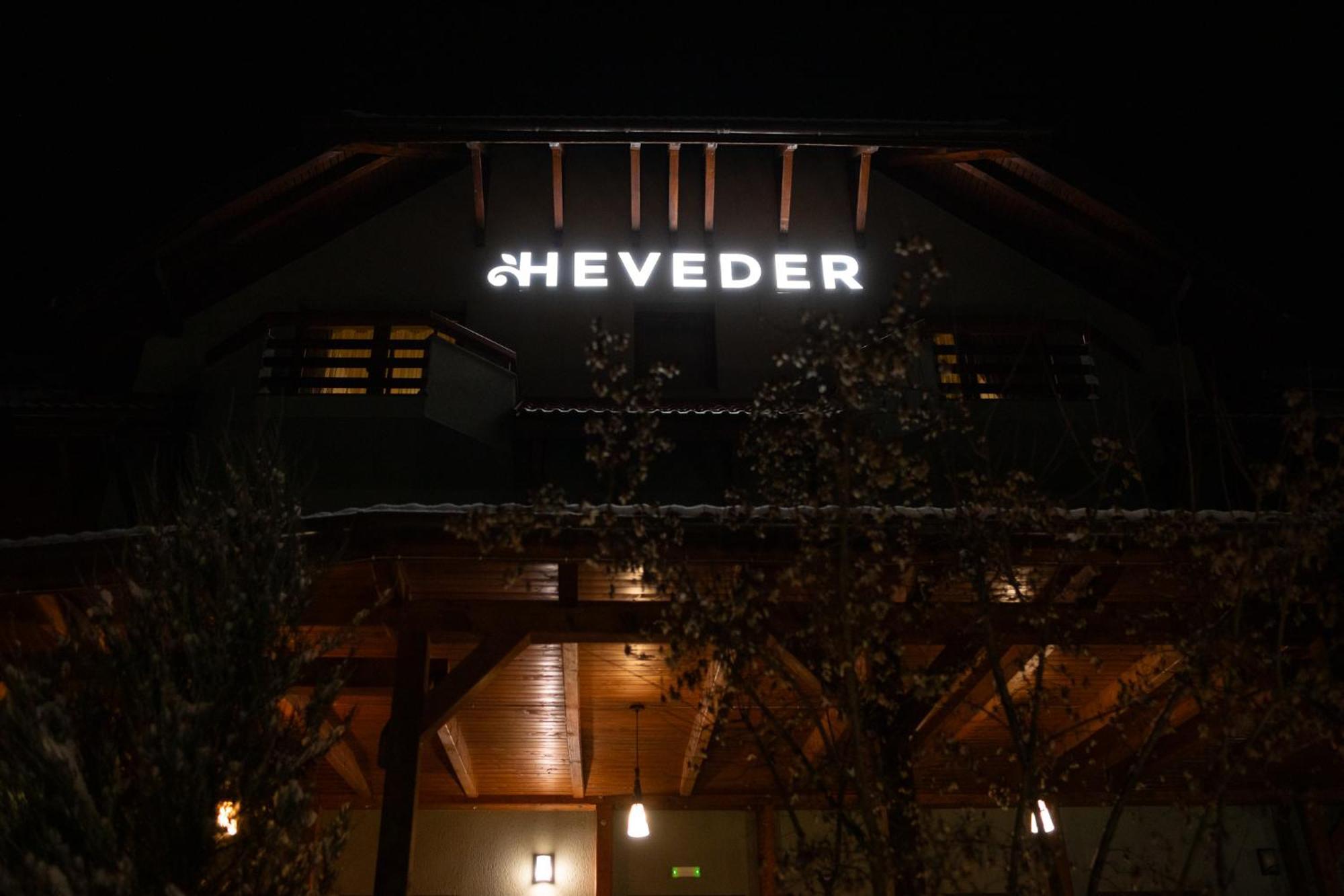 Pensiunea Heveder プライド エクステリア 写真